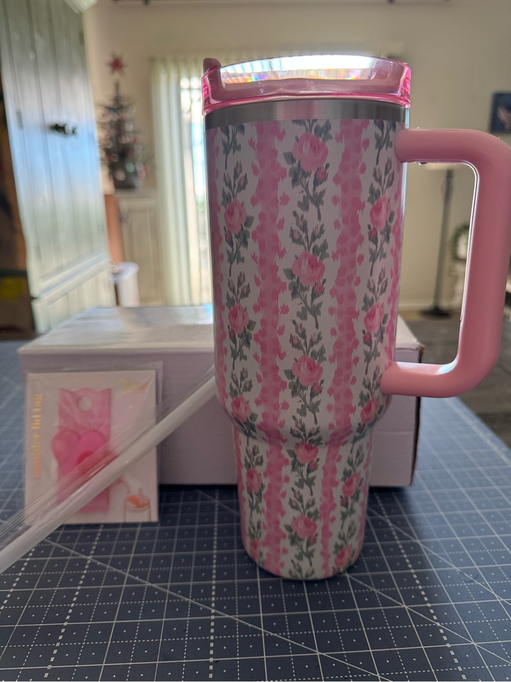 The Darling Effect 40 Oz tumbler BRAND NEW!